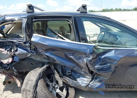 2015 Volvo Xc60 T6 из США, поврежденный, VIN YV4902RK7F2659176